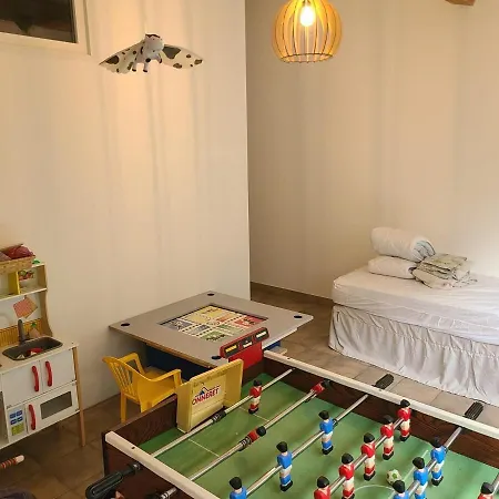 Βίλα Grande Familiale Avec Piscine *