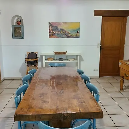 Grande Familiale Avec Piscine