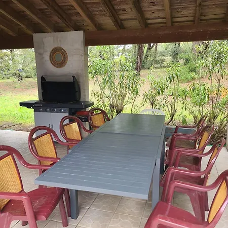 Grande Familiale Avec Piscine